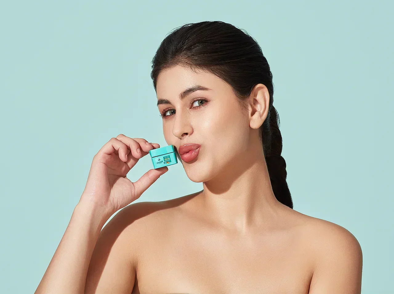 Lip Balm with SPF 50 PA+++: A Shield Against Sunburn and Pigmentation