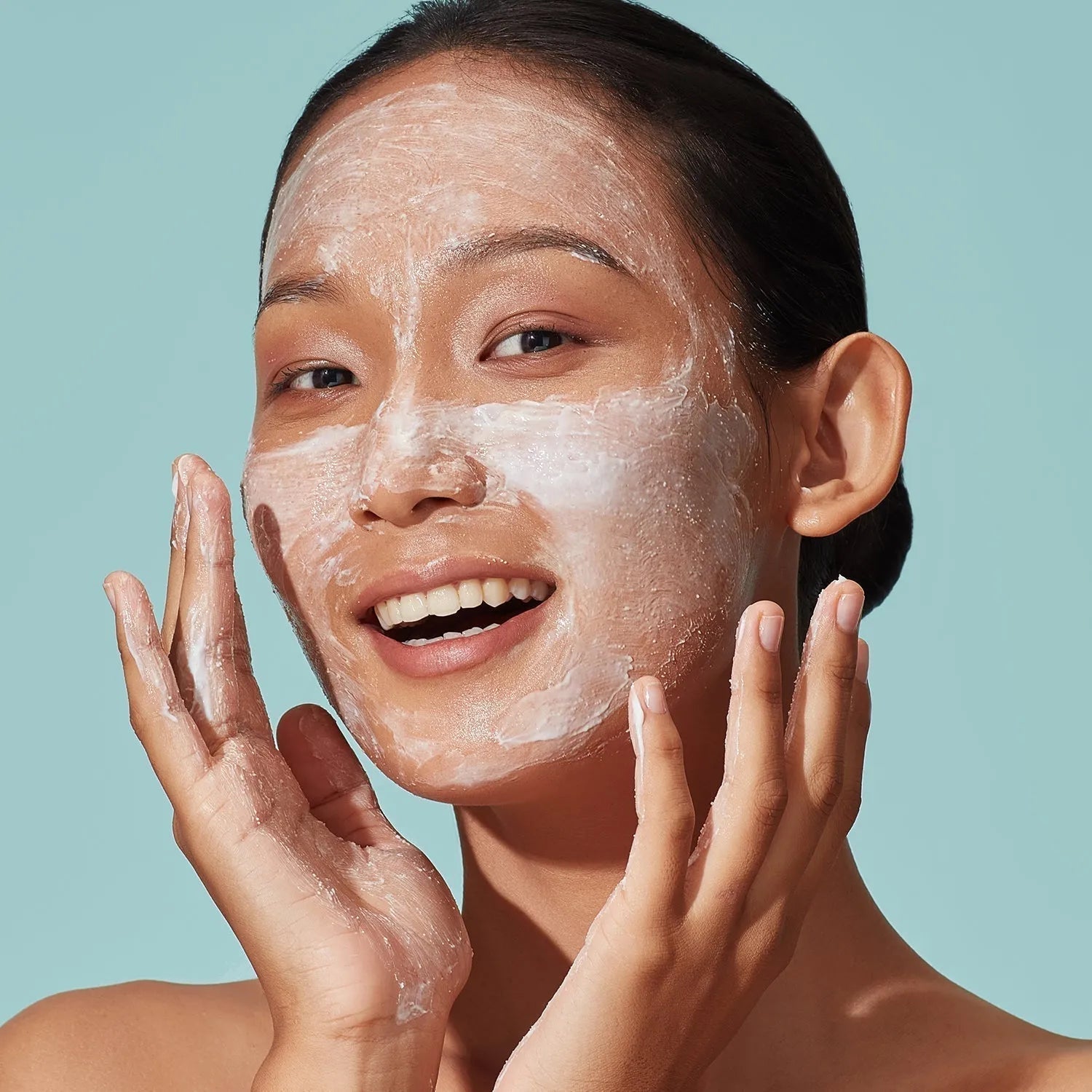 Discover the Transformative Benefits of Glycolic Acid with Youneek Pro Science